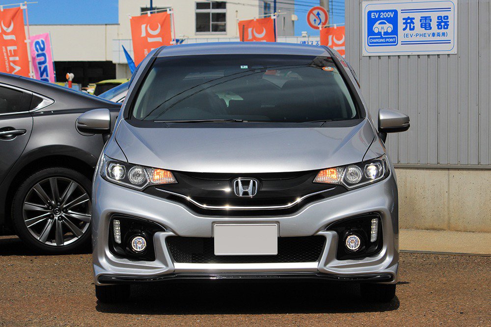 フィット GK3 無限バンパー取り付けました | スタッフブログ | 新潟の